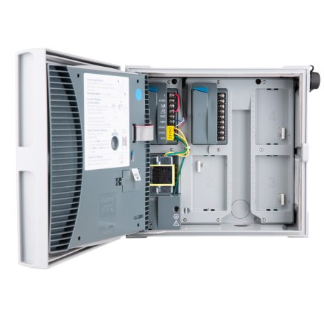 ICC2 8 ZÓNÁS VEZÉRLŐ MŰANYAG HÁZBAN 38 KÖRIG BŐVÍTHETŐ