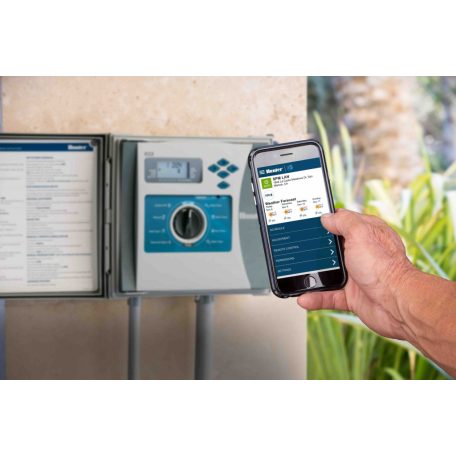 ICC2 8 ZÓNÁS VEZÉRLŐ MŰANYAG HÁZBAN 38 KÖRIG BŐVÍTHETŐ